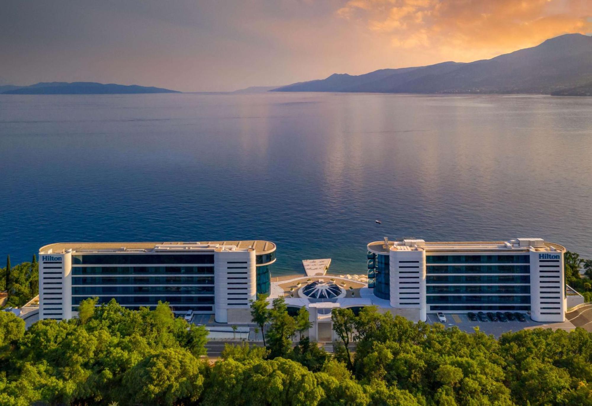 Hilton Rijeka Costabella Beach Resort And Spa Экстерьер фото